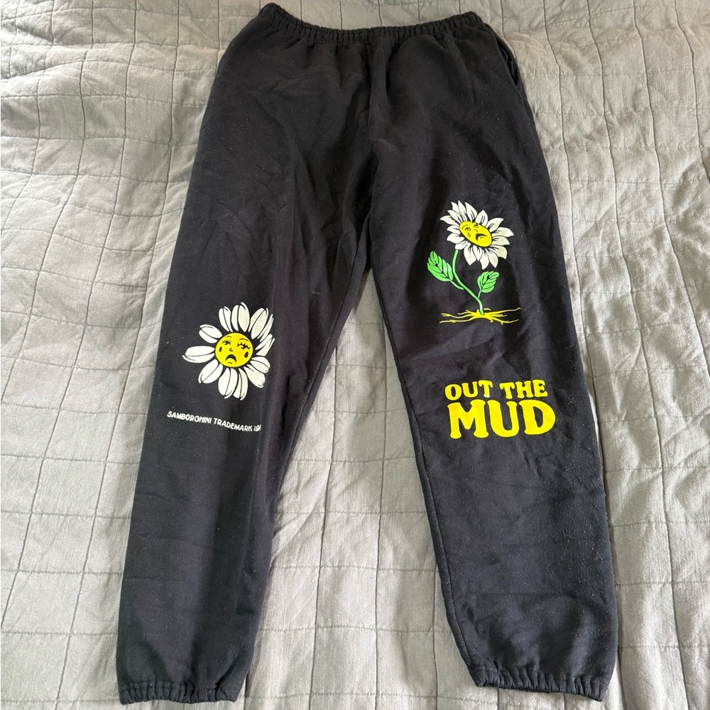 Out The Mud Graphic Sweatpants